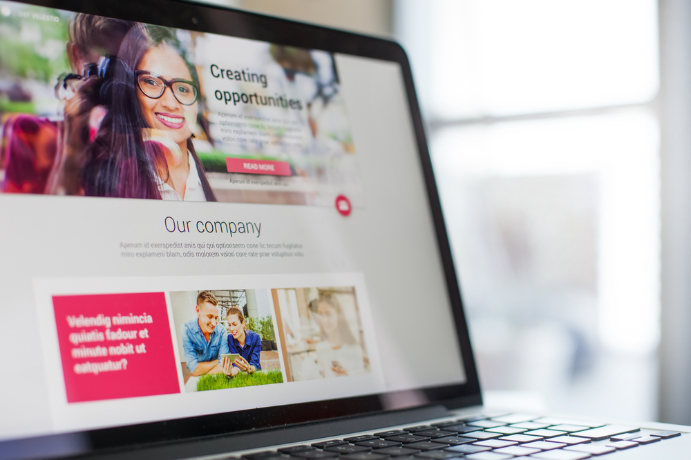 free wordpress site on a laptop